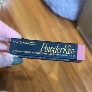 MAC Powder Kiss Lip + Cheek Mousse in 952 Taken 5ml NWT NEVER USED